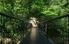 Visit Bawa Architectural Sites