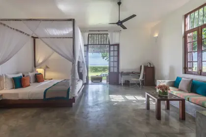 olive-ridley-beach-room-2