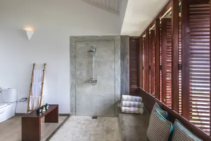 olive-ridley-upper-two-1