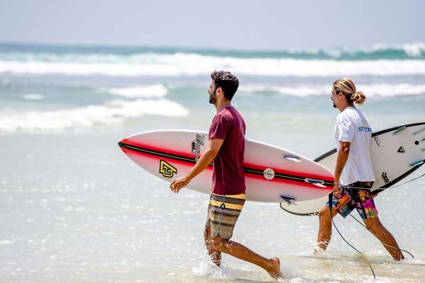 Surfing Sri Lanka